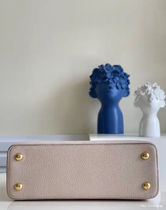 Repzbay PM VUITTON LOUIS CAPUCINES 0626